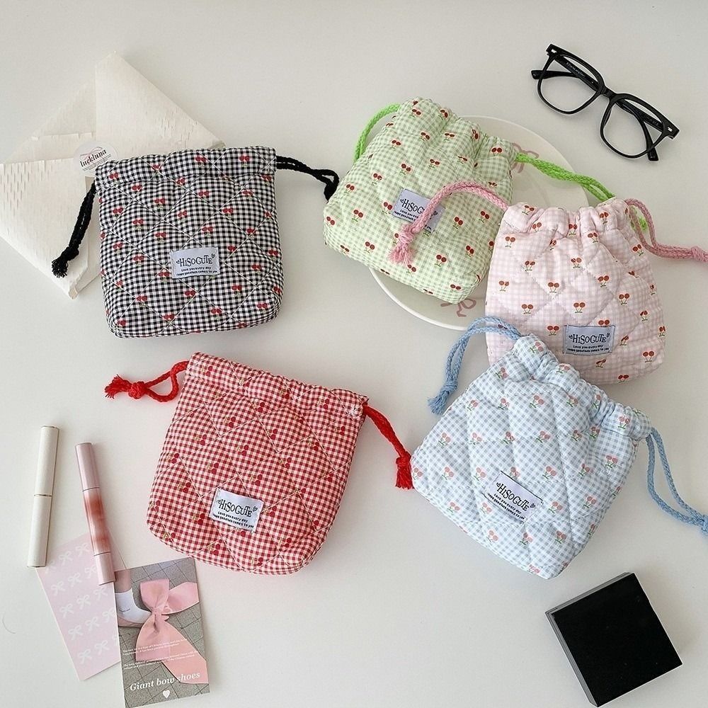 New Cherry Drawstring Pouch Mu - đánh giá và giá Cosmetic Bags